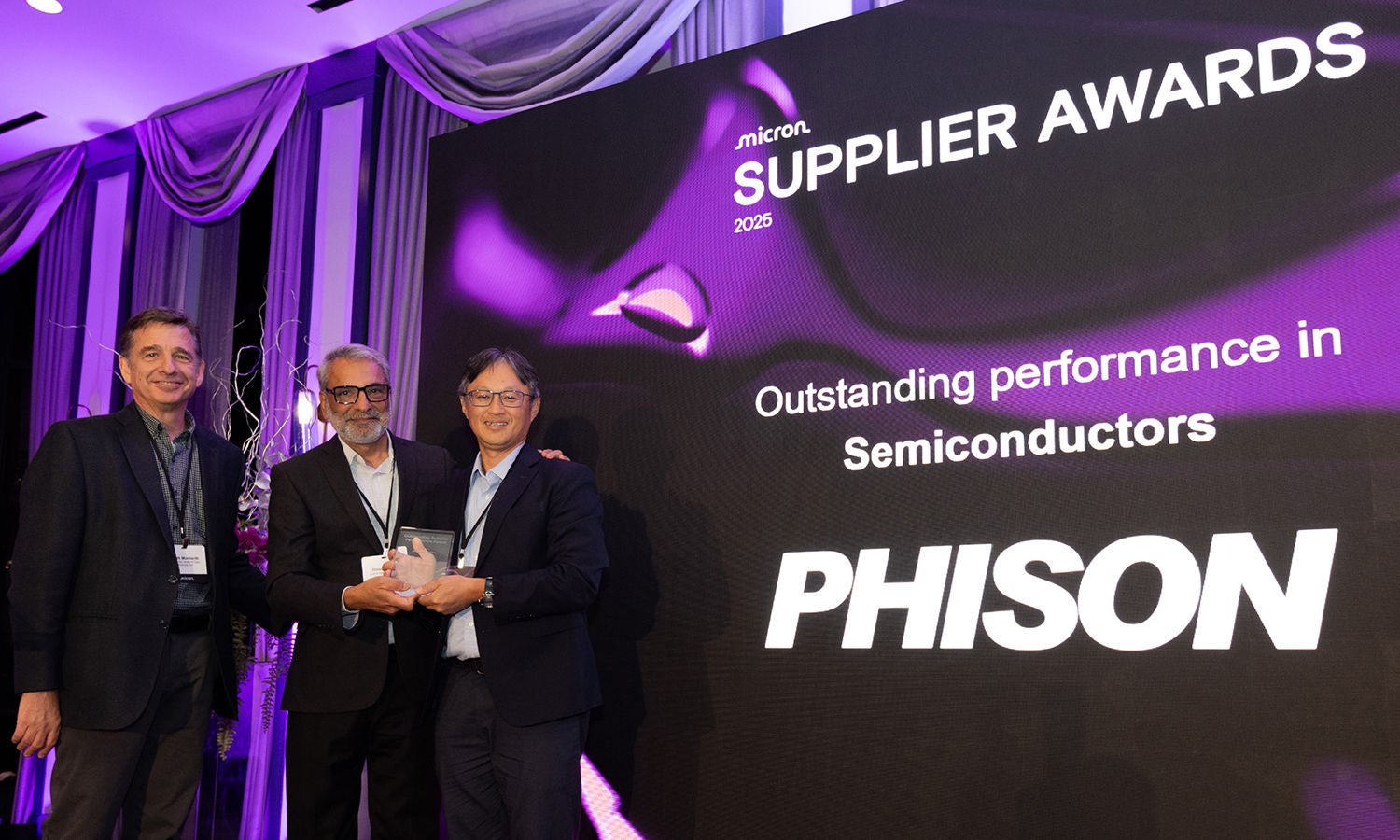 Mark Monteirth presenting the Outstanding Performance Award to KS Pua